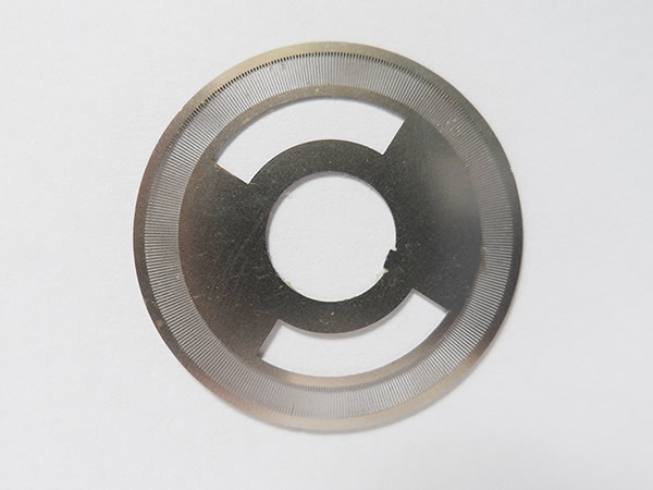 碼盤蝕刻工藝優化:提高編碼器可靠性與使用壽命